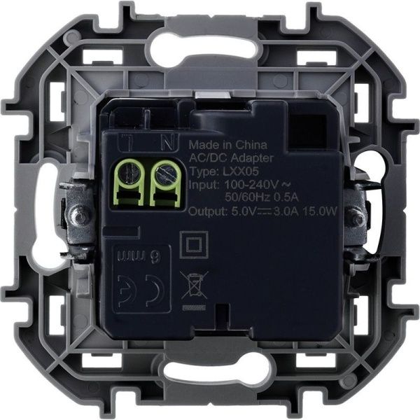 Устройство зарядное Inspiria с 2-мя USB разьемами A и C 240В/5В 3000мА бел. IEK 673760