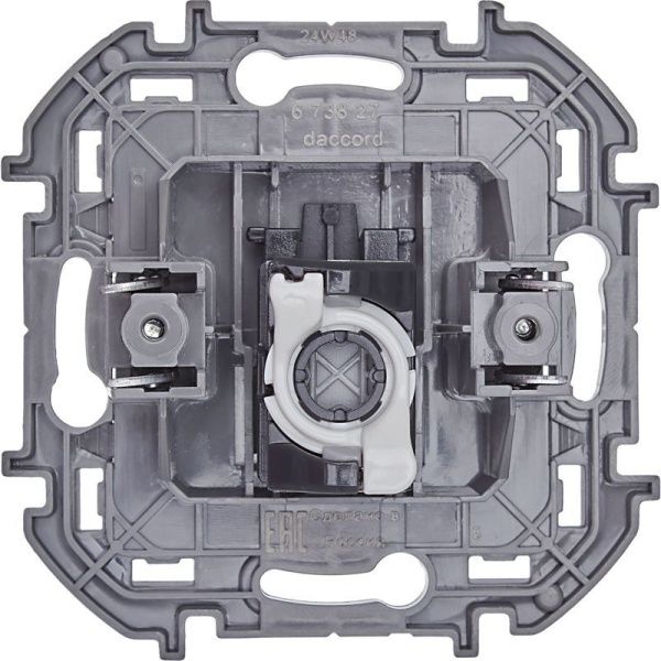 Розетка компьютерная Inspiria RJ45 кат.5E UTP алюм. IEK 673827