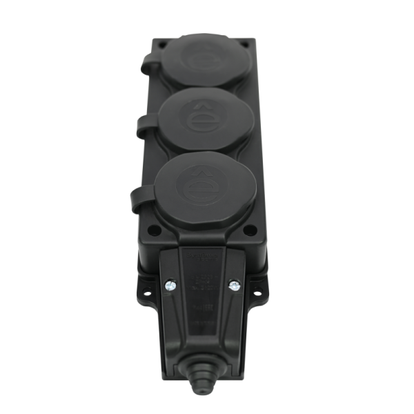 Колодка удлинителя 3-м MultiSet 16А 250В IP44 с заземл. каучук черн. SE MST4103BK