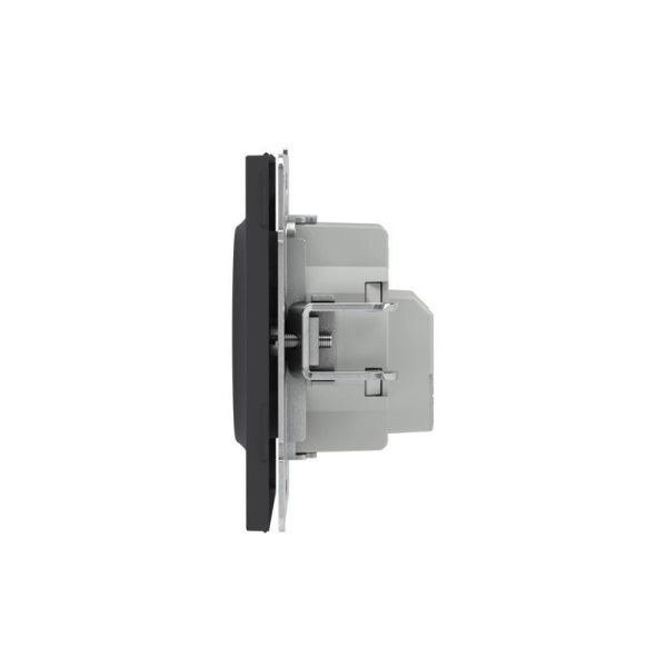 Розетка силовая KANT 2P+E защ. шторки черн. уголь DKC 7012003