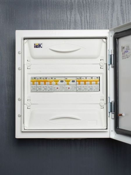 Выключатель автоматический дифференциального тока 2п (1P+N) C 40А 30мА тип A 6кА АВДТ-32 KARAT IEK MAD22-5-040-C-30