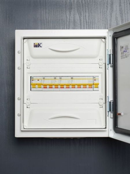 Выключатель нагрузки (мини-рубильник) 2п 63А ВН-32 KARAT IEK MNV10-2-063