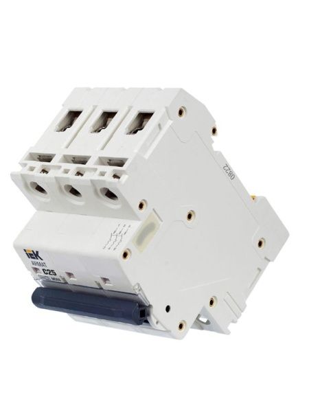 Выключатель автоматический модульный 3п C 25А M06N ARMAT IEK AR-M06N-3-C025