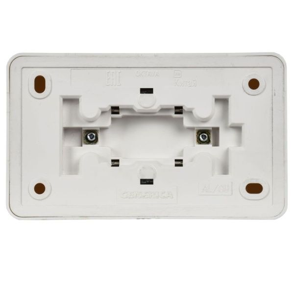 Розетка 2-м ОП Октава 10А IP20 без заземл. бел. GENERICA ERO20-K01-10-DC