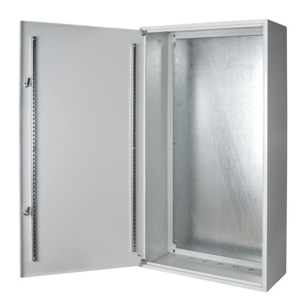 Корпус ЩМП-7 1320х750х300 IP31 с монтажн. панелью метал. PRIZMA TOKOV ELECTRIC TKE-PZ-MPB31-7