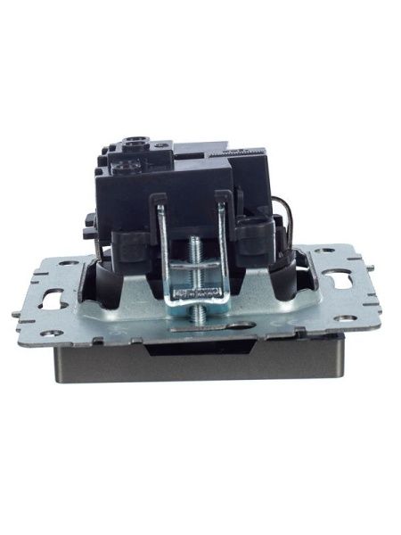 Розетка 1-м СП BRITE РС14-1-0-БрС 16А с заземл. защ. шторки механизм сталь IEK BR-R14-16-K46
