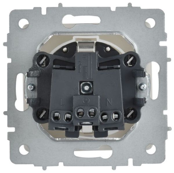 Розетка BRITE РСбш10-3-БрАБ 16А IP20 с заземл. защ. шторки с крышкой механизм арктич. бел. IEK BR-R16-16-K91