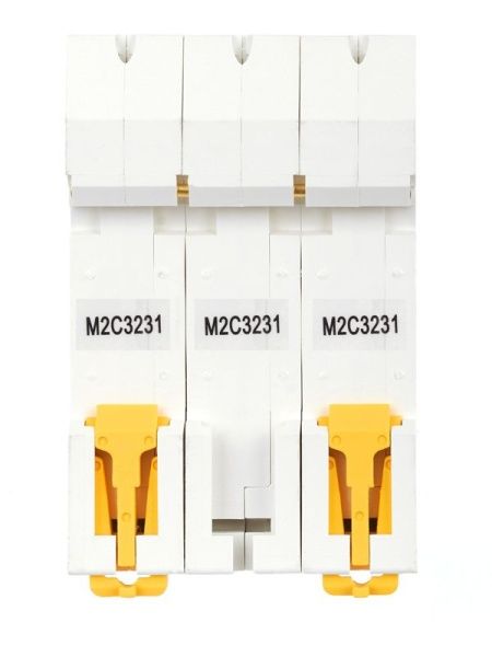 Выключатель автоматический модульный 3п C 32А M10N ARMAT IEK AR-M10N-3-C032