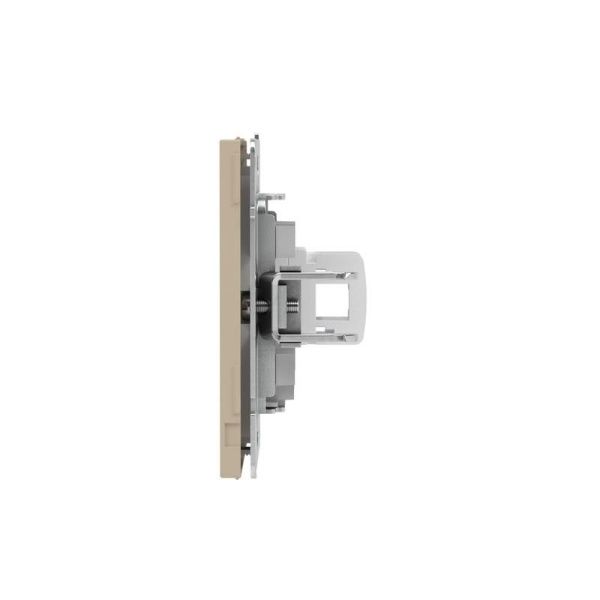 Розетка компьютерная 1-м KANT RJ45 кат.5E без шторки ванильн. марципан DKC 7015663