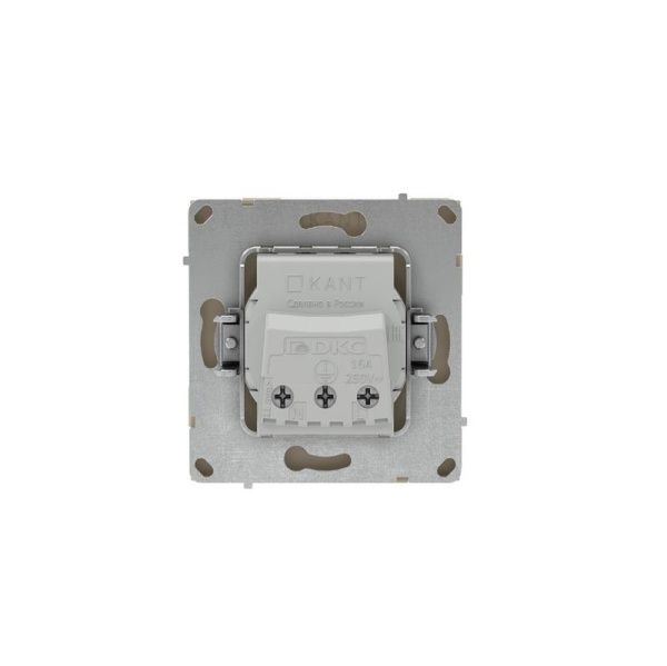 Розетка силовая KANT 2P+E защ. шторки ванильн. марципан DKC 7015003